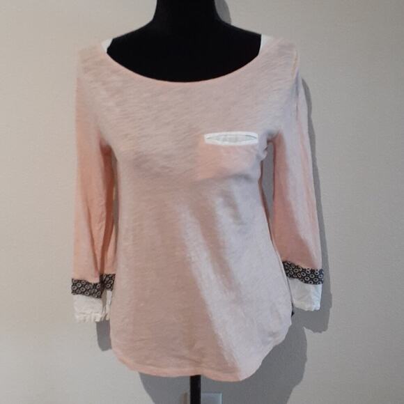 ANTHROPOLOGIE sz S top, little yellow button - Picture 1 of 5